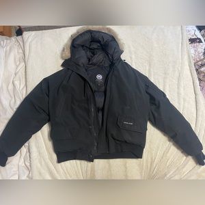 Canada Goose, Men’s Large Black Chilliwack Bomber Jacket